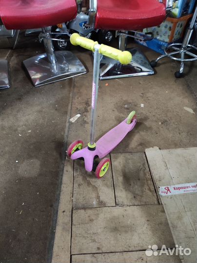 Продаю детские самокаты