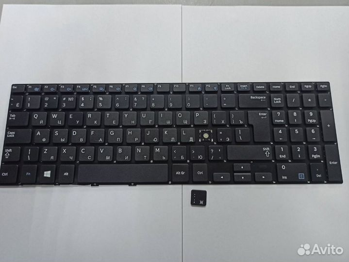Клавиатура для ноутбука Samsung NP370R5E
