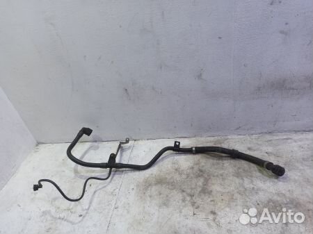 Патрубок системы охлаждения