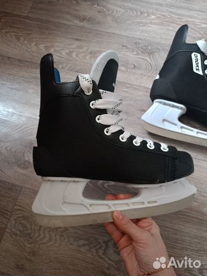 Продам коньки