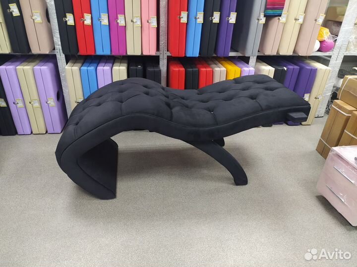 Анатомическая кушетка для наращивания ресниц