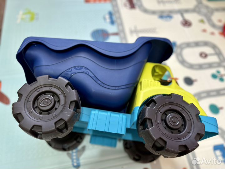 Игрушка B.Battat большой грузовик 50см