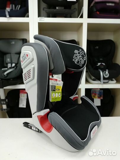 Автокресло 15-36кг изофикс Siger Олимп FIX черный