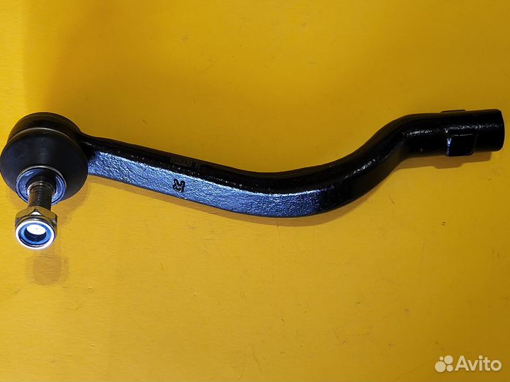 Наконечник рулевой тяги правый Largus, Logan