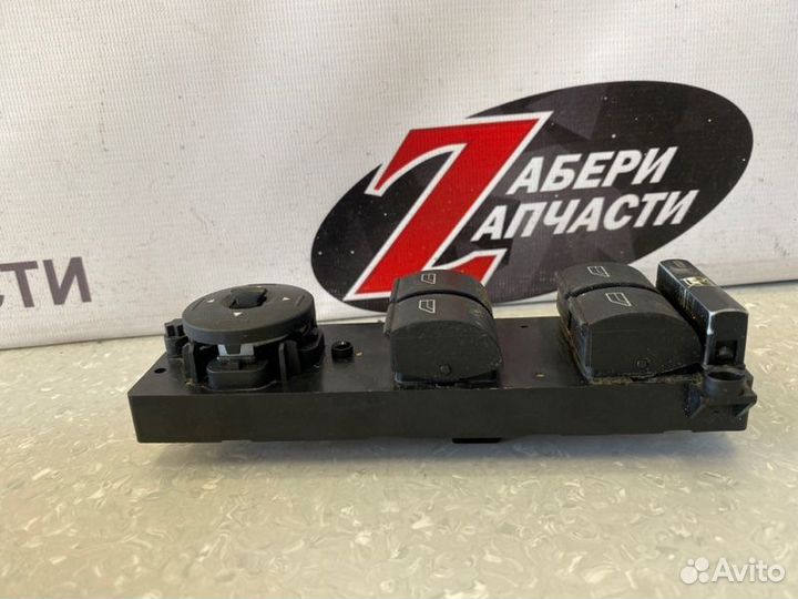 Блок управления стеклоподъемниками Ford Fusion 1.4