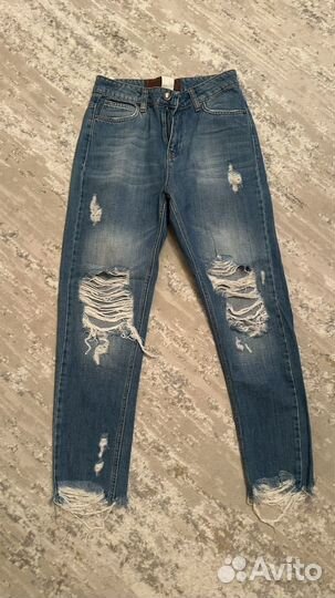 Джинсы летние рваные