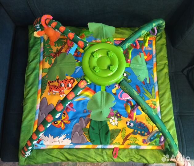 Развивающий коврик