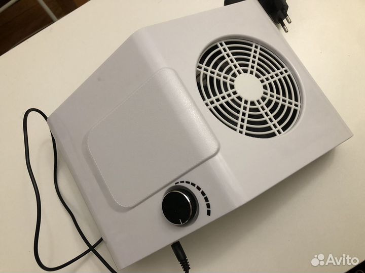 Пылесос для маникюра