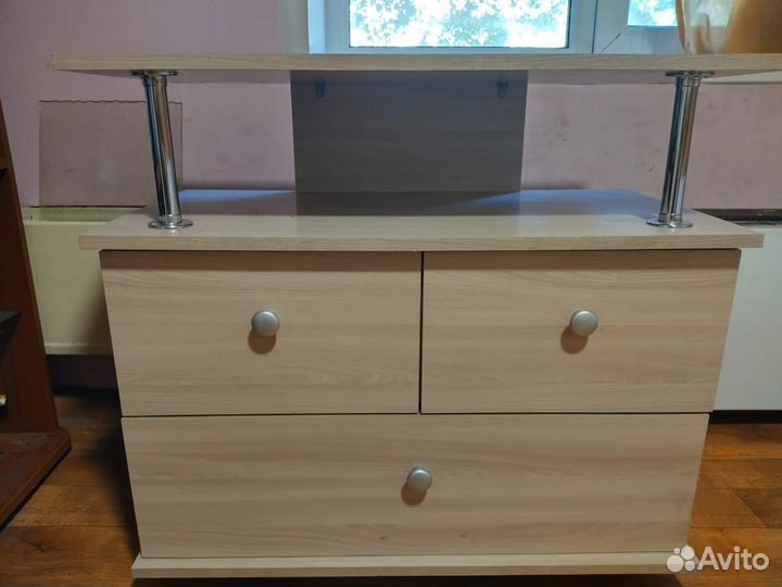 Стеллаж, горка, тумба, комод