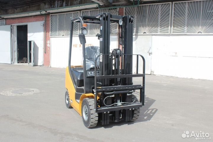 Вилочный погрузчик UN Forklift FG18, 2024