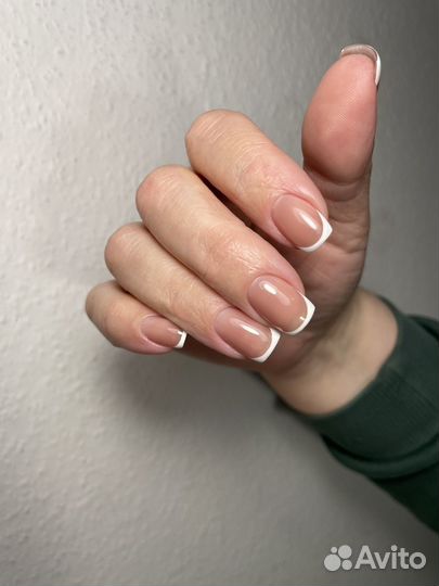 Маникюр/педикюр