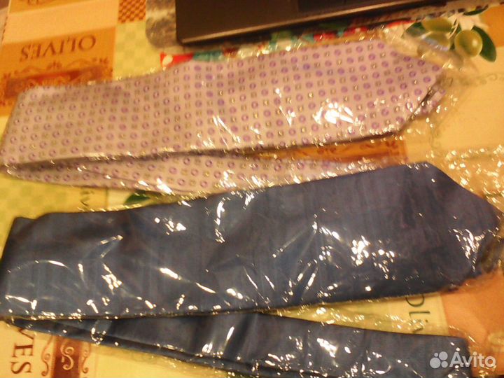 Галстуки мужские новые