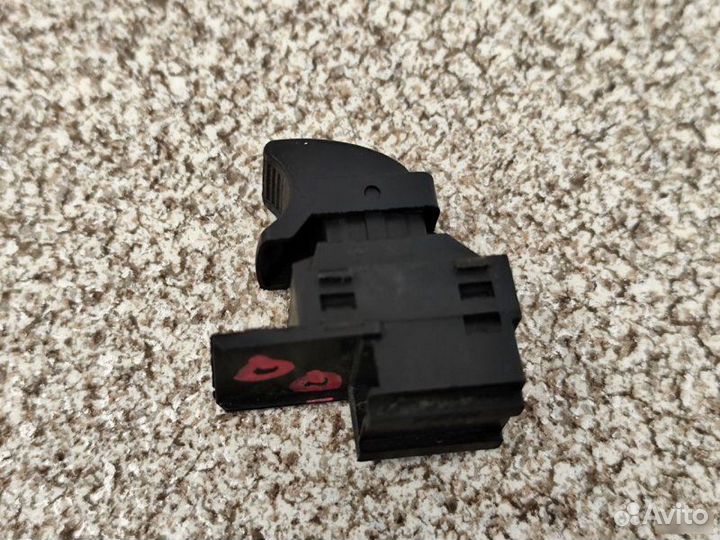 Кнопка стеклоподъемника Chery Qq Sweet