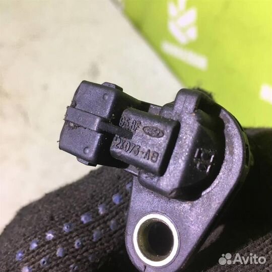 Датчик положения распредвала Форд Фокус 1