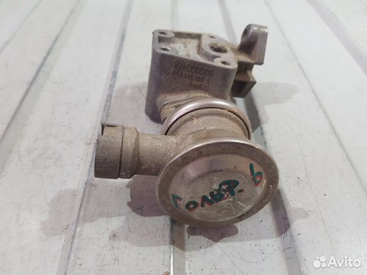 Клапан вентиляции картерных газов Volkswagen Golf