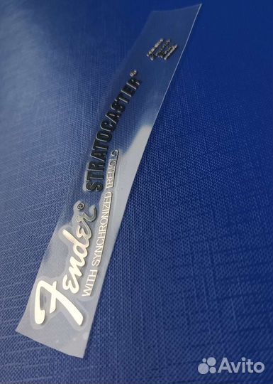 Fender Stratocaster металлическая