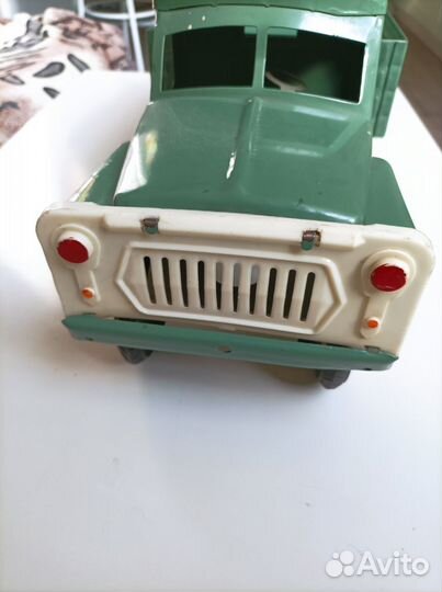 Модель грузовика лтз СССР