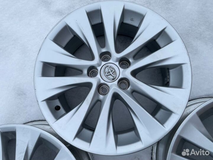 Диски R 18 5x114.3 Toyota оригинал
