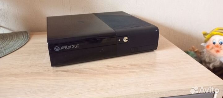 Xbox 360 E 500 гб