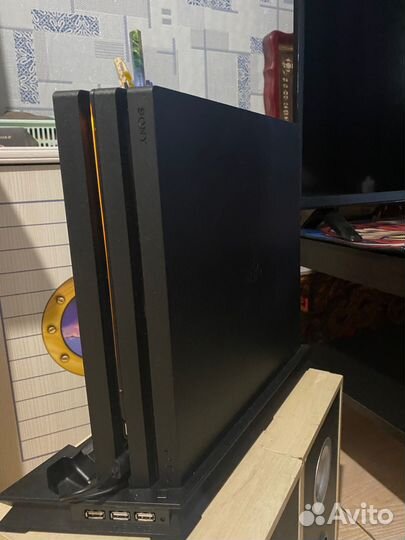 Sony playstation 4 pro 1tb
