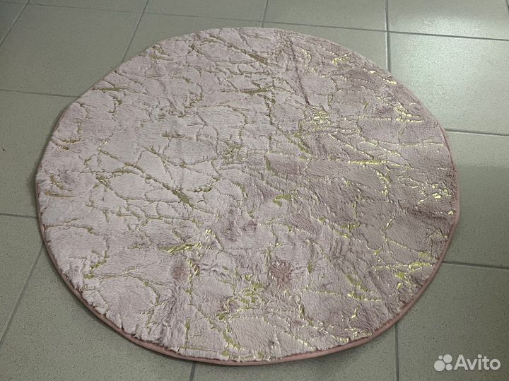 Мягкий ковер