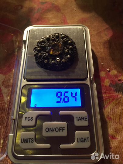 Брошь антикварная 875