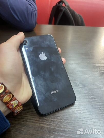 iPhone Xr, 64 ГБ