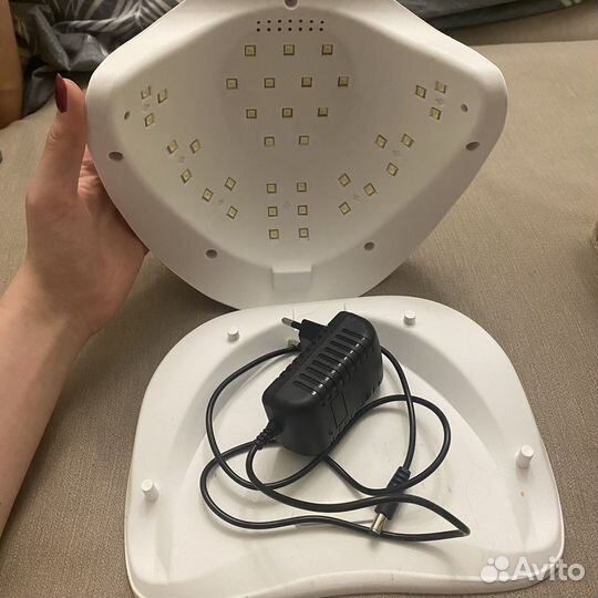 Лампа для ногтей и лаки