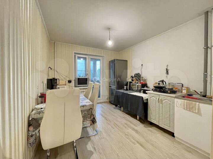3-к. квартира, 80 м², 6/9 эт.