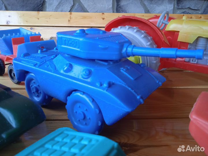 Игрушки дутыши