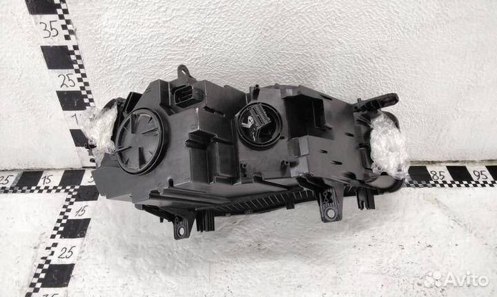 Фара левая BMW X5