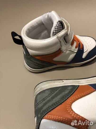 Кроссовки Tombi