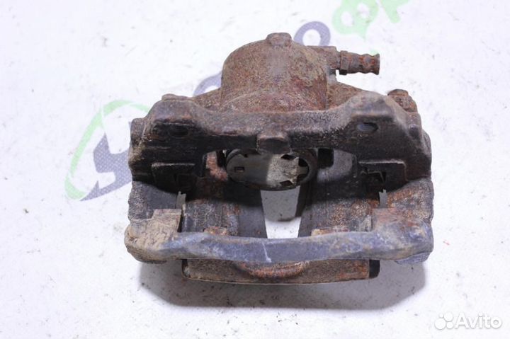 Суппорт передний правый Opel Corsa D