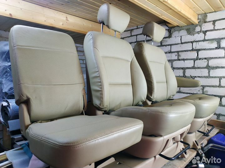 Сиденье поворотные Hyundai grand starex