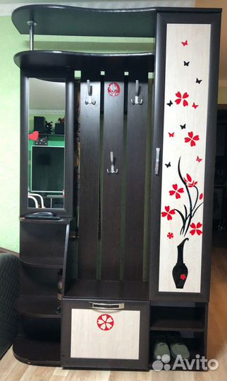 Шкаф в прихожую