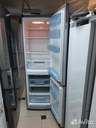 Холодильник LG