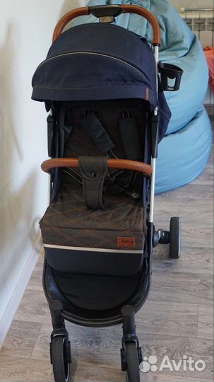 Коляска прогулочная carrello astra