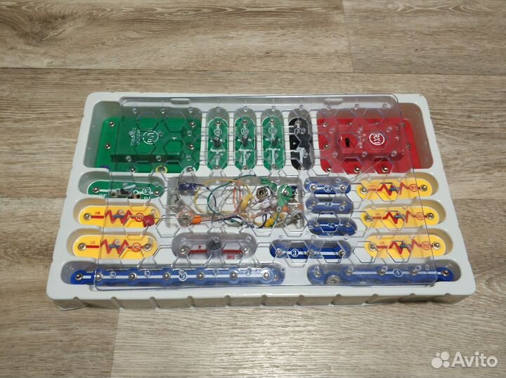 Радиоуправляемый вездеход 