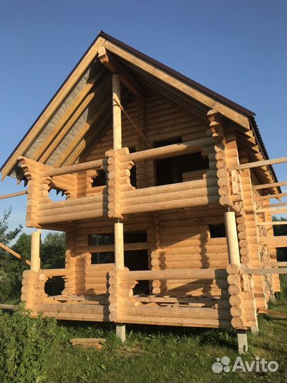 Сруб дома бани из бревна