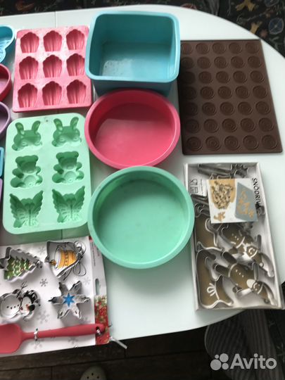 Набор силиконовых форм для выпечки и др