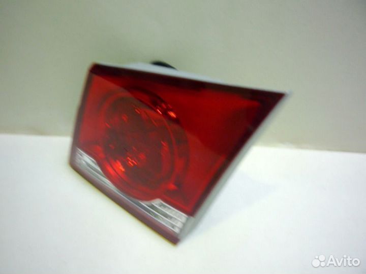 Фонарь задний правый внутрен Шевроле Круз Седан 09