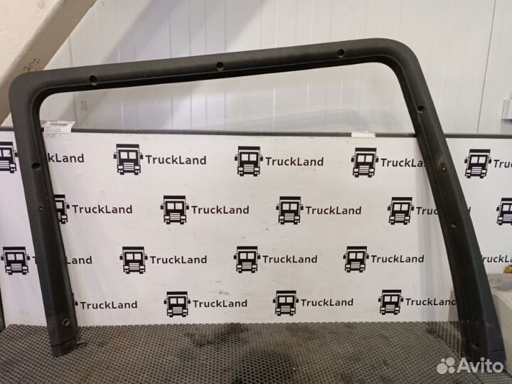 Накладка рамки двери левая Man Tgx