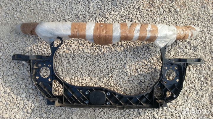 Передняя рамка кузова Ауди А4 В6