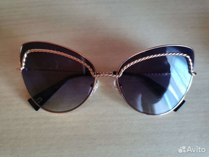 Солнцезащитные очки Marc Jacobs