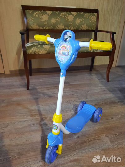 Самокат Антошка