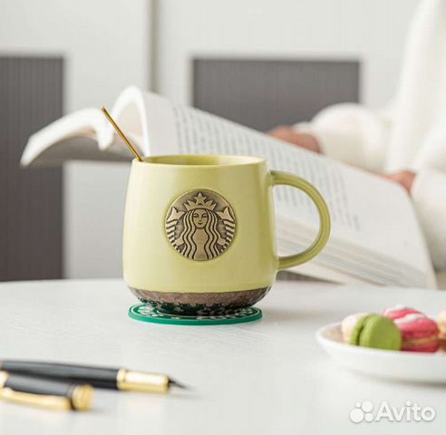 Новая кружка в наборе Starbucks