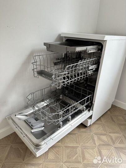 Тихая посудомоечная машина Bosch 45 см SPS25FW13R