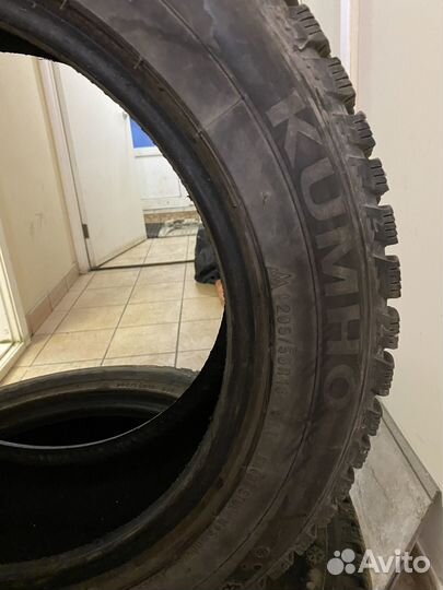 Kumho I'Zen KW22 205/55 R16 91T