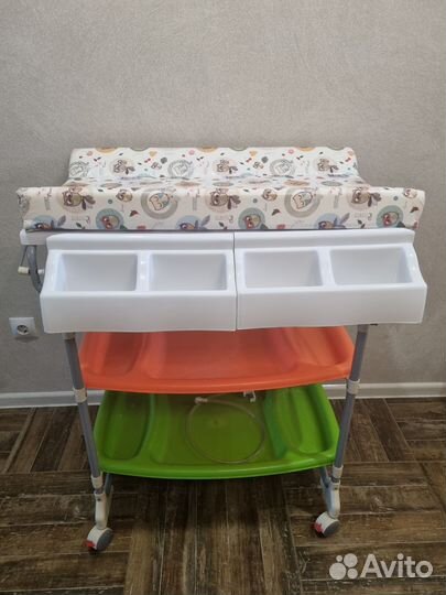 Пеленальный стол+ванна на подставке