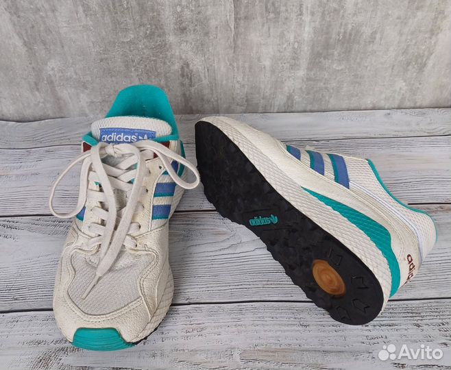 Кроссовки adidas жен. оригинал из Германии 36,5р